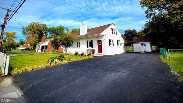 5918 ROBIN LN, Suitland, MD 20746