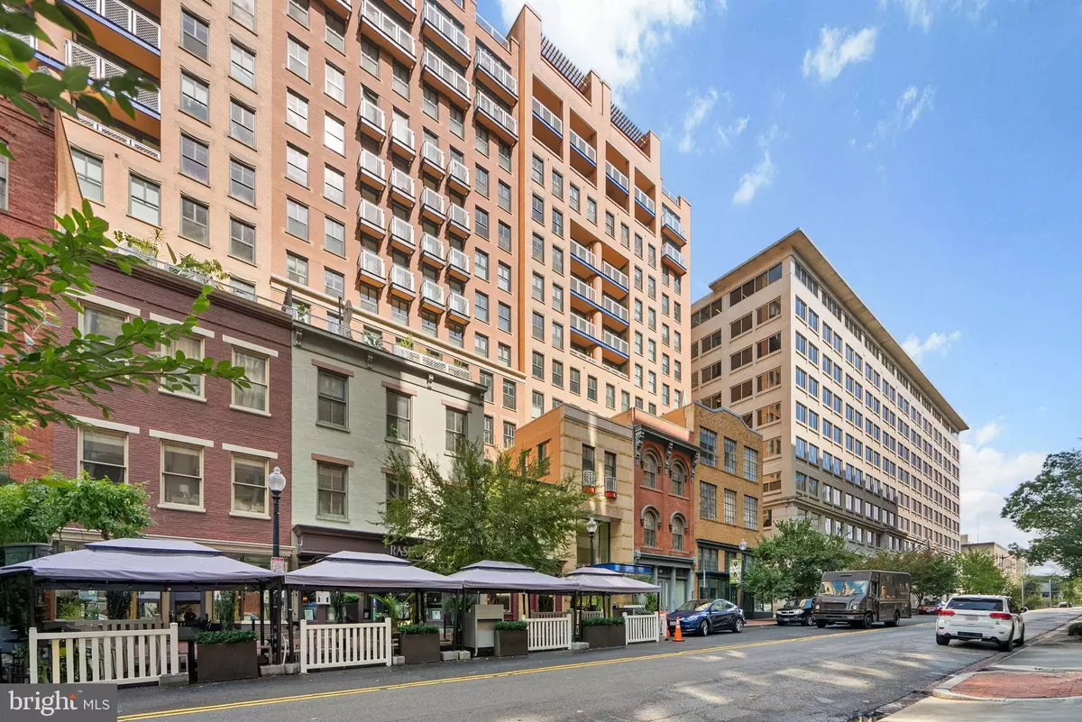 Washington, DC 20004,631 D ST NW #1129