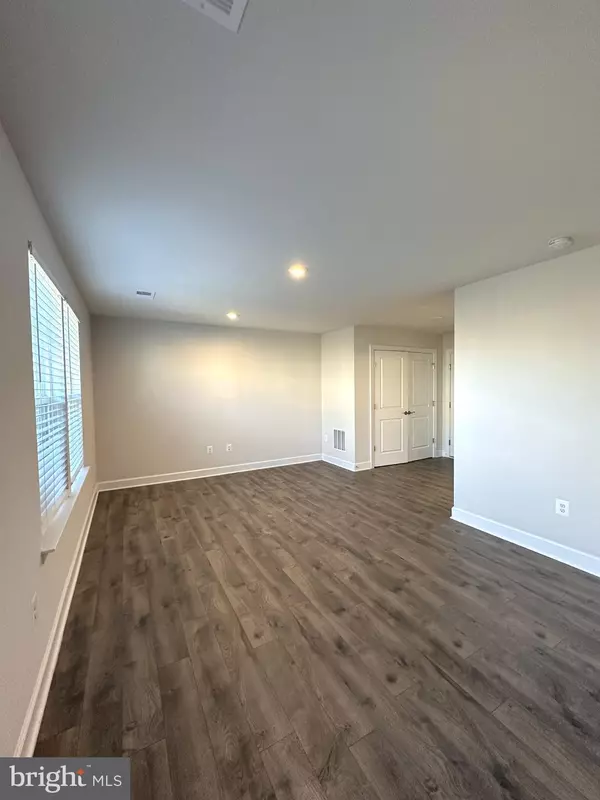 Fredericksburg, VA 22401,1801 SAG HARBOR LN