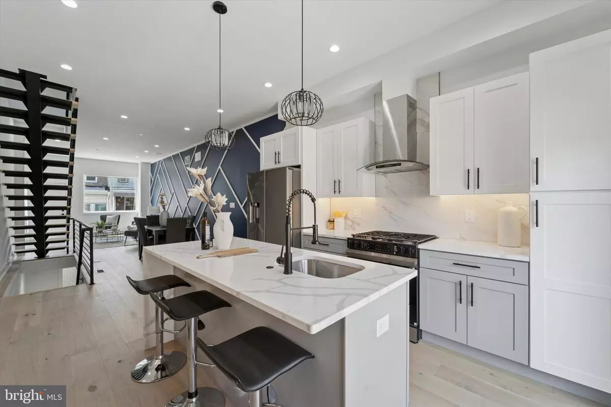 Philadelphia, PA 19134,2751 E PACIFIC ST