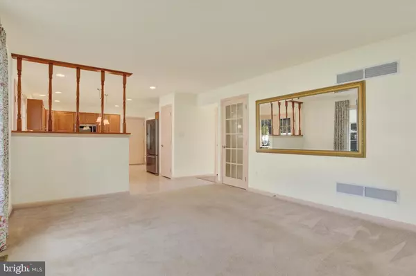 Harrisburg, PA 17111,6172 GLENN CT