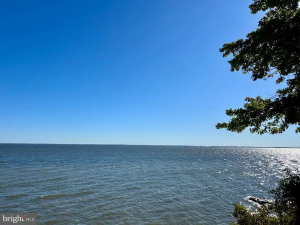 Gibson Island, MD 21056,517 BROADWATER WAY