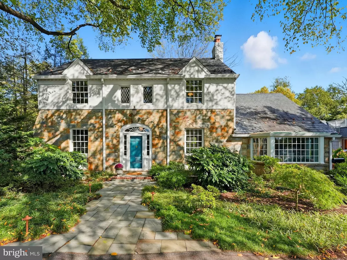 Arlington, VA 22207,3225 N GLEBE RD