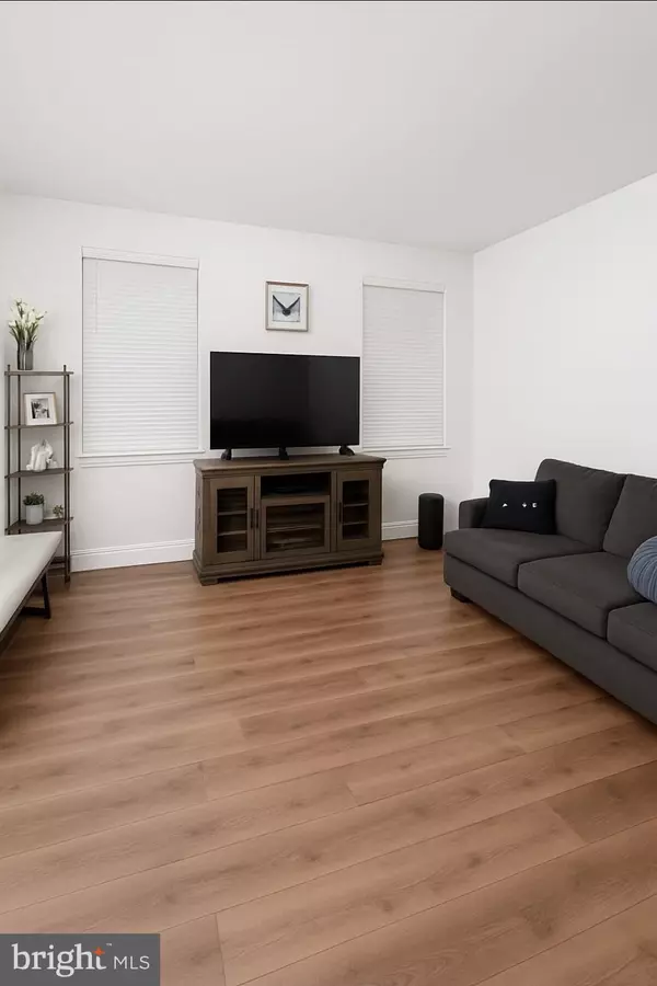 Reading, PA 19606,2622 PERKIOMEN AVE