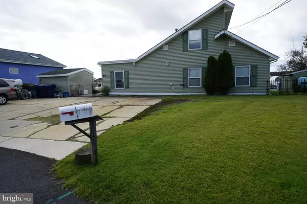 35 W MULLICA RD, Little Egg Harbor Twp, NJ 08087