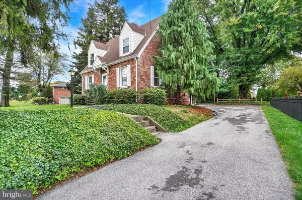 York, PA 17403,1351 GREENHILL RD