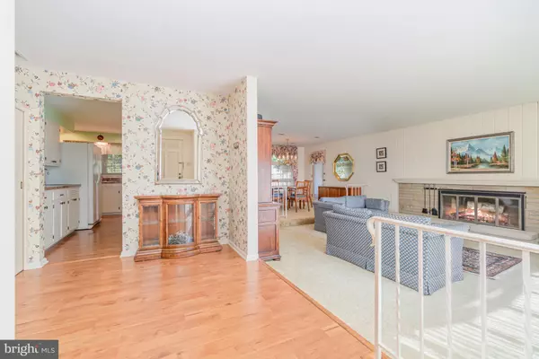 Mechanicsburg, PA 17055,13 GREENWAY DRIVE