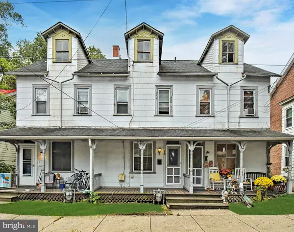 58 PENNSYLVANIA AVE, Phoenixville, PA 19460