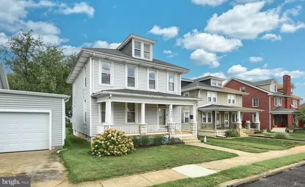 York, PA 17404,1925 W PHILADELPHIA ST