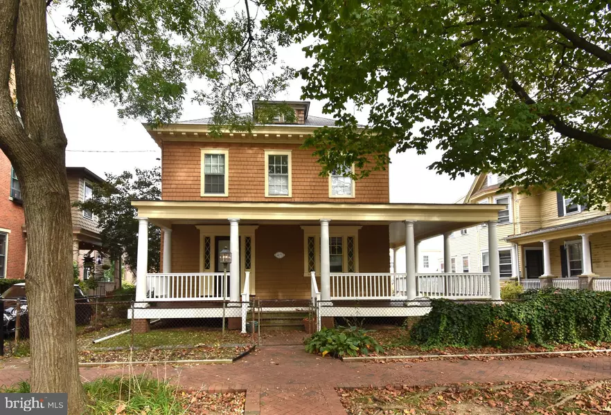 419 LOCUST AVE, Burlington, NJ 08016