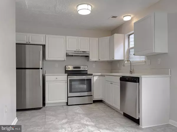 Waldorf, MD 20601,2073 TANGLEWOOD DR