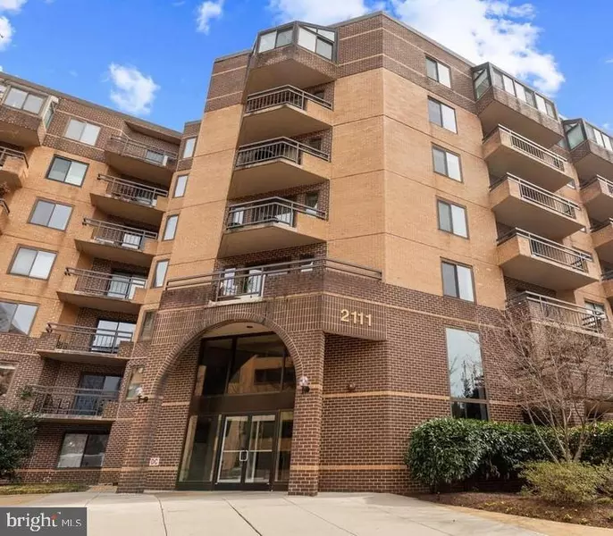 2111 WISCONSIN AVE NW #401, Washington, DC 20007