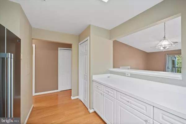 Ashburn, VA 20147,44092 NATALIE TER #302