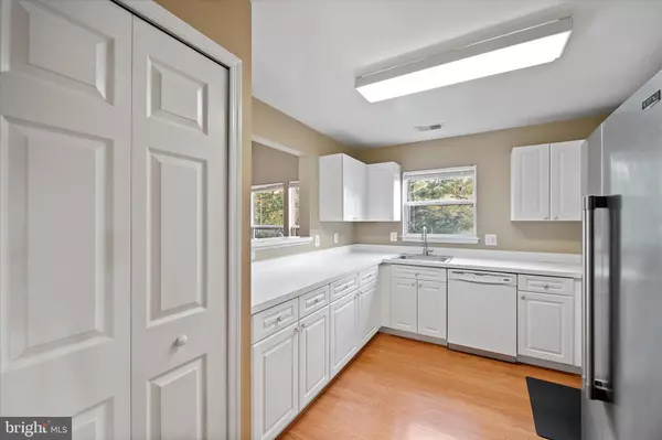 Ashburn, VA 20147,44092 NATALIE TER #302