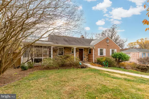 Silver Spring, MD 20910,1102 DALE DR