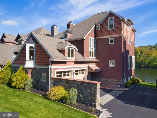 Gladwyne, PA 19035,236 RIVER RD