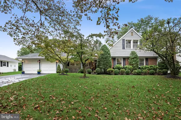 130 CLUB HOUSE DR, Willingboro, NJ 08046