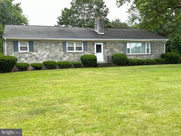 420 LINDEN ST, Terre Hill, PA 17581