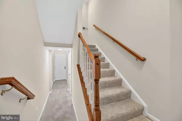 Gainesville, VA 20155,8015 CRESCENT PARK DR