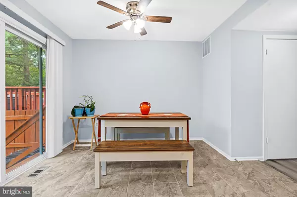 Gaithersburg, MD 20879,7507 ELIOAK TER