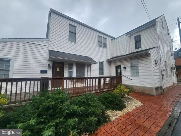 Manheim, PA 17545,108-110 S MAIN ST