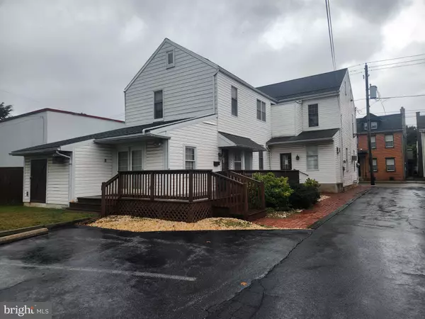 Manheim, PA 17545,108-110 S MAIN ST