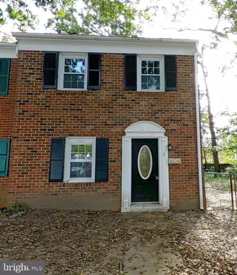 Fredericksburg, VA 22408,9 FARRELL LN