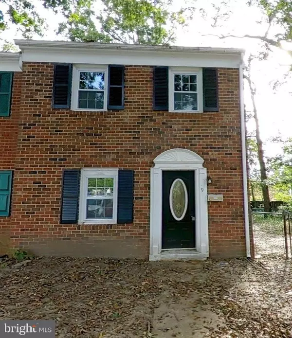 9 FARRELL LN, Fredericksburg, VA 22408