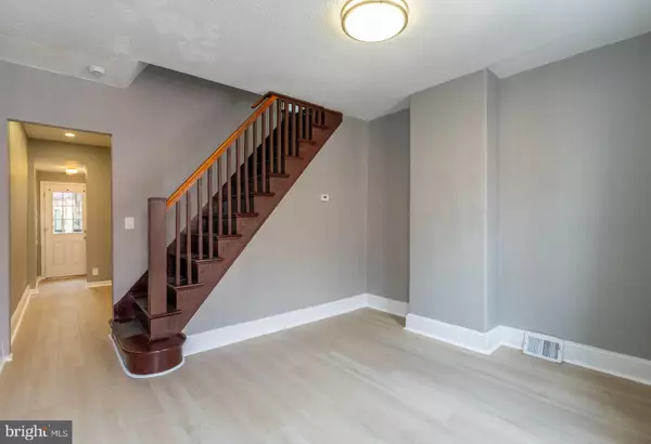 Philadelphia, PA 19122,1905 WATERLOO ST