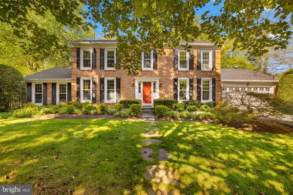 1302 CLAYBORNE HOUSE CT, Mclean, VA 22101