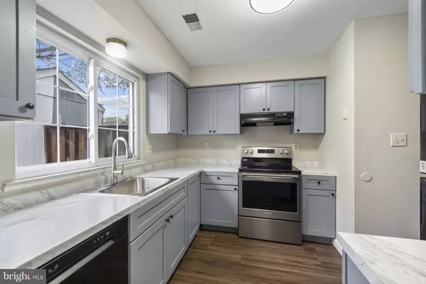 Glen Burnie, MD 21061,8183 GREAT BEND RD