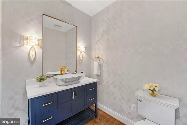 Potomac, MD 20854,9919 LOGAN DR