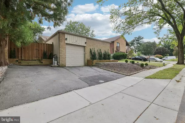 Columbia, MD 21045,5049 NETHERSTONE CT