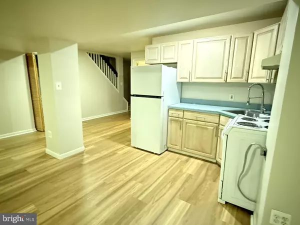 Gaithersburg, MD 20878,63 PONTIAC WAY #BASEMENT