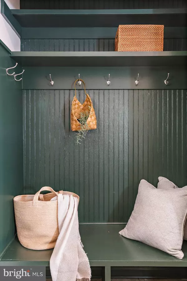 Severna Park, MD 21146,621 KENSINGTON AVE