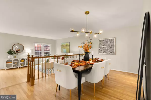 Fairfax, VA 22033,4008 NICHOLAS CT