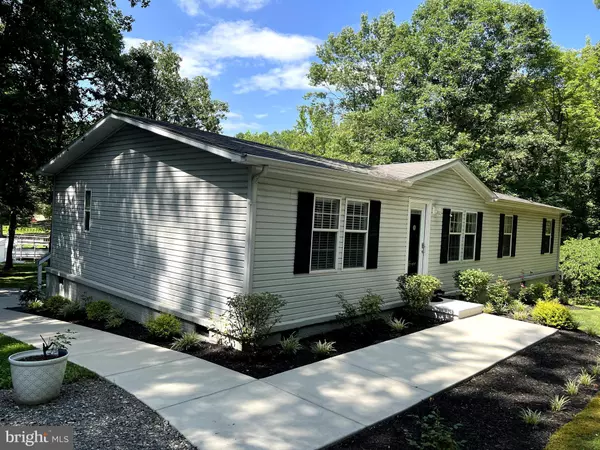 3322 RIVER BEND CT, Bumpass, VA 23024