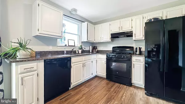 Hanover, PA 17331,27 ARLENE CT