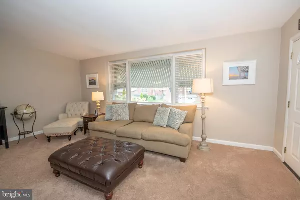 Philadelphia, PA 19111,1409 FAUNCE ST