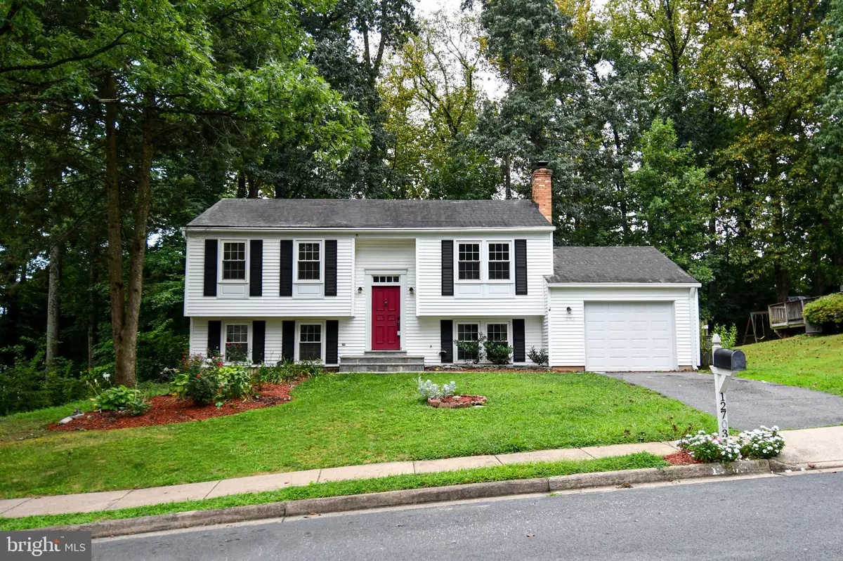 Herndon, VA 20170,12703 LONGLEAF LN