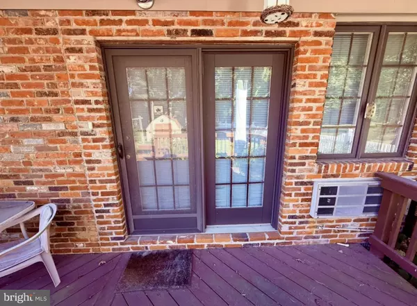 Fairfax, VA 22030,10900 ORCHARD ST