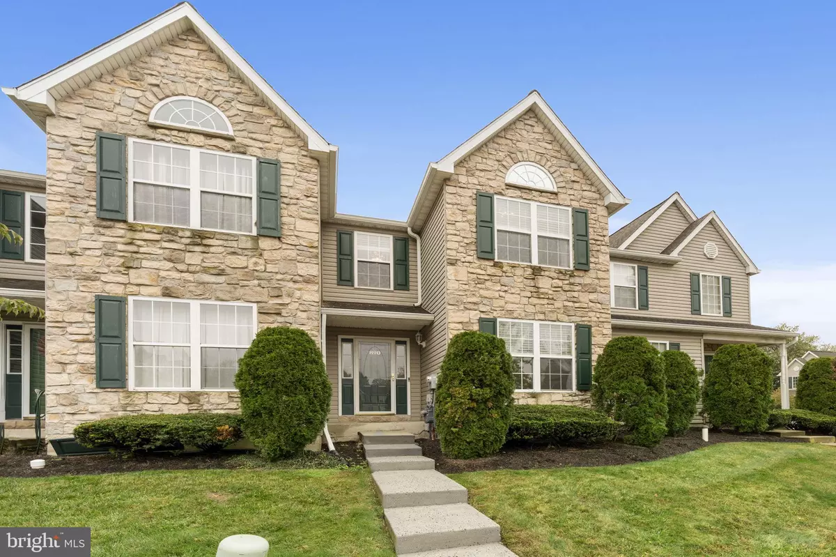 Royersford, PA 19468,890 DOE CT