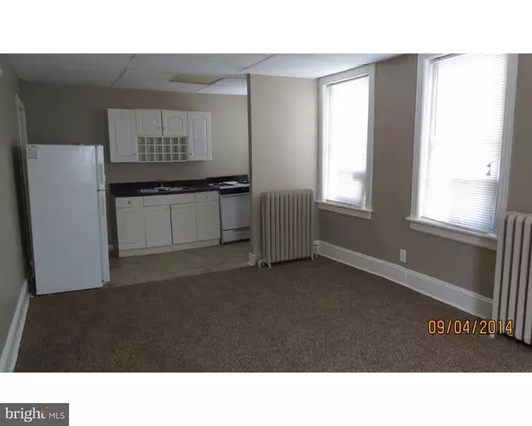 Burlington, NJ 08016,200 E BROAD ST #7