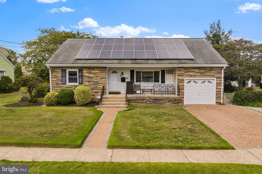 16 MEROVAN AVE, Hamilton, NJ 08619