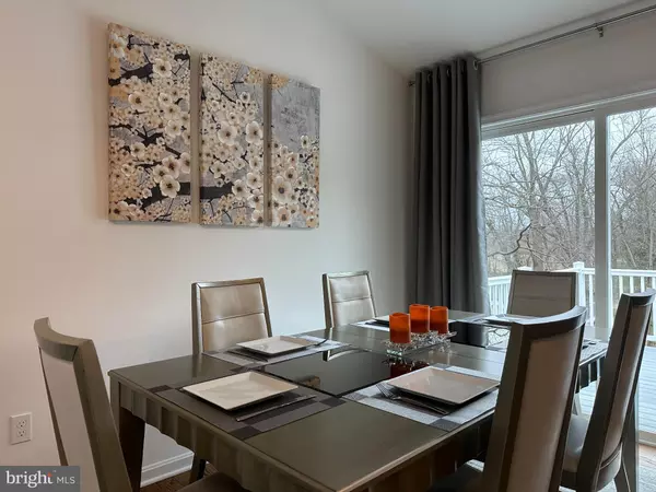 Chester, MD 21619,1221 COX NECK