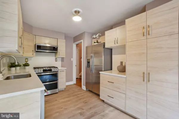 Alexandria, VA 22306,1913 COURTLAND RD