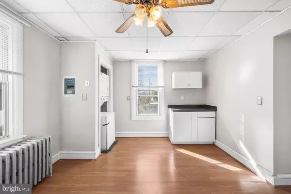 Elkins Park, PA 19027,7301 CHESTNUT AVE #2