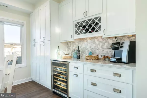 North Wildwood, NJ 08260,521 E 9TH AVE #A