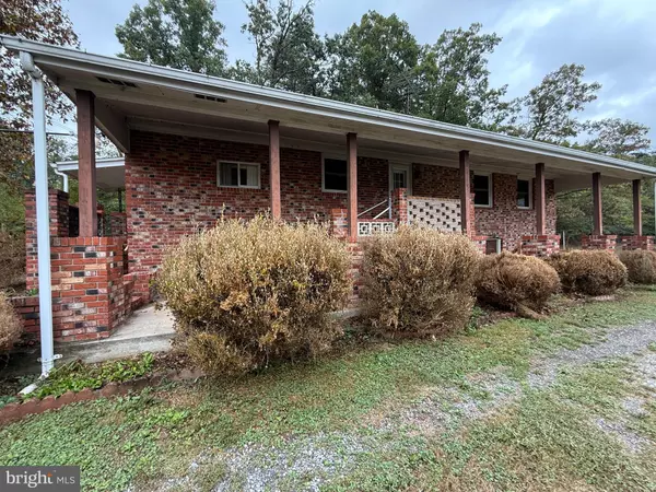 354 CHERRY RUN RD, Hedgesville, WV 25427