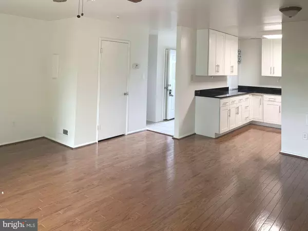 Crofton, MD 21114,2216 NOTELY LN #111